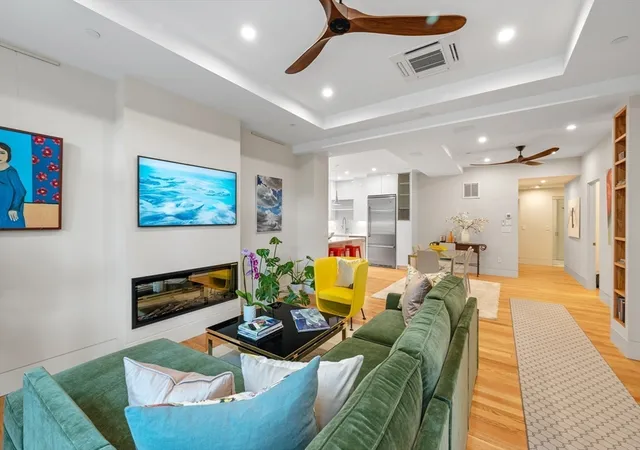 Listing Photo 4 - Condo for sale in building located at 950 Massachusetts Ave, Cambridge, MA 02139 - Unit #CB3