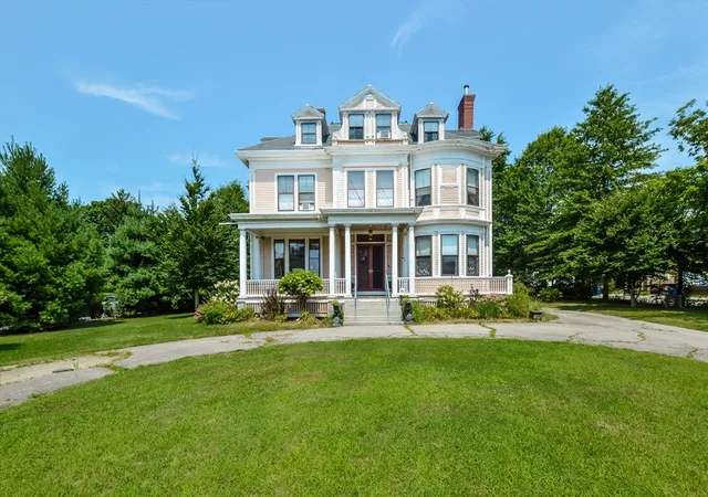 1st image of 71 Hawthorn St, New Bedford, MA 02740 | MLS# 73273208