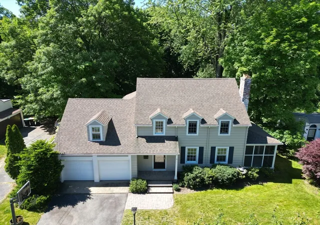 Homes for sale in Longmeadow, MA | 77 Pleasantview Avenue, Longmeadow, MA 01106 | MLS# 73531308
