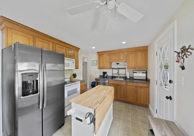 Photo 4 of Sale Pending at 65 Judson Rd, Weymouth, MA 02188 | MLS# 73556714 | Listing updated on 2026-08-18