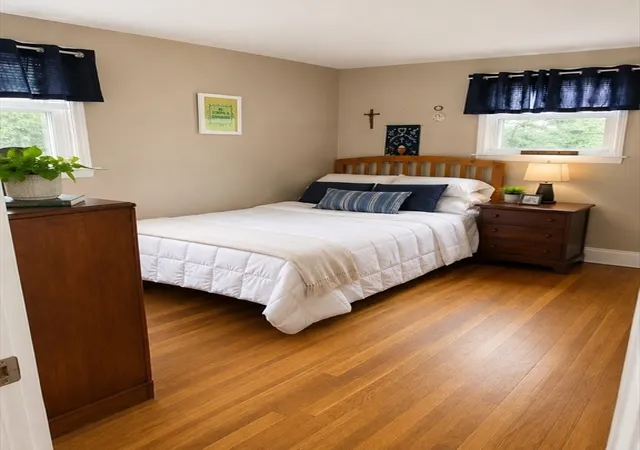 3rd image of 14 Yale Dr, Milford, MA 01757 | MLS# 73565274
