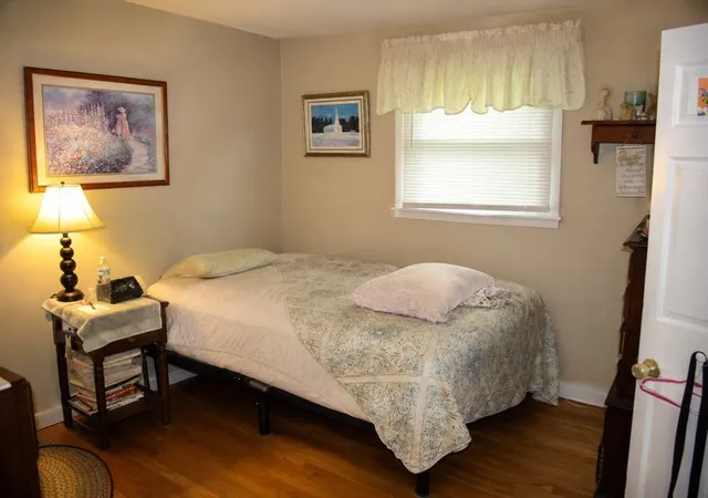 4th image of 14 Yale Dr, Milford, MA 01757 | MLS# 73565274