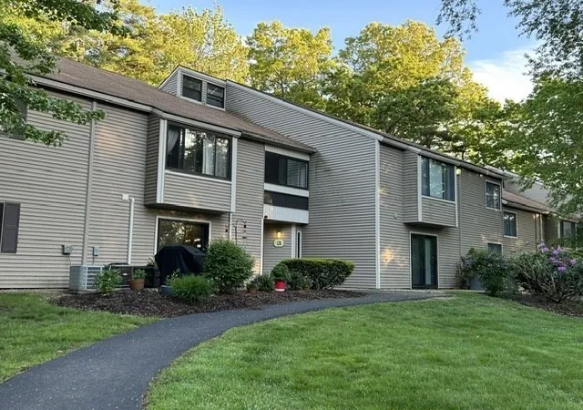 Homes for sale in Oxford, MA | 3 Thayer Pond Dr #17, Oxford, MA 01537 | MLS# 73528796
