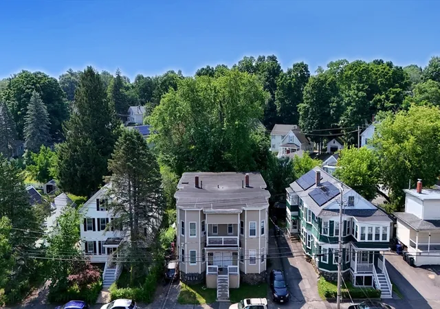 1st image of 162 S Pleasant St, Haverhill, MA 01835 | MLS# 73557305