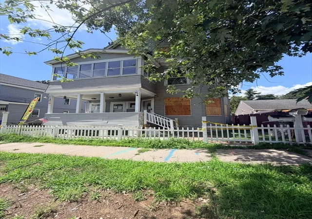 Listing Photo 5 - Condo for sale in building located at 30-32 Ruskin St, Springfield, MA 01108
