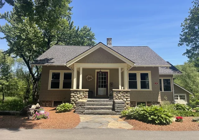 4th image of 136 N Main St, South Deerfield, MA 01373 | MLS# 73545902