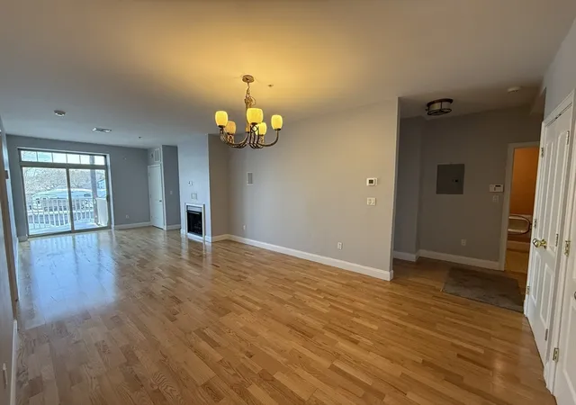 Homes for sale in Beverly, MA | 40 Heather St #204, Beverly, MA 01915 | MLS# 73477385