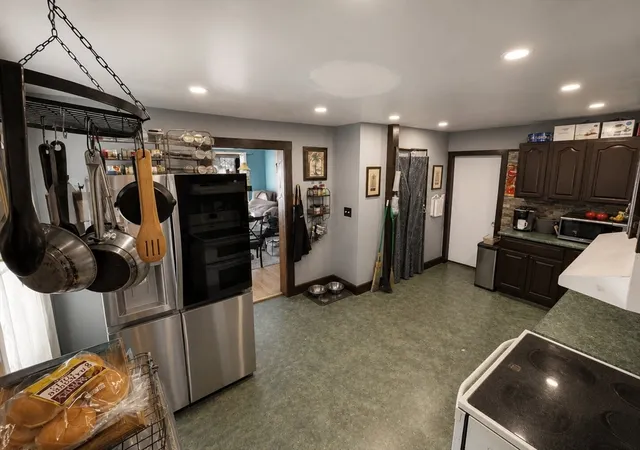2nd image of 291 S Main St, Athol, MA 01331 | MLS# 73556013