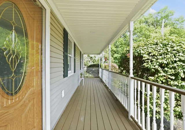 Photo 3 of Single family home for sale at 45 Stoneleigh Rd, Worcester, MA 01606 | MLS# 73562704 | Listing updated on 2026-09-21