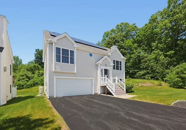 Homes for sale in Milford, MA | 12 Zain Cir #12, Milford, MA 01757 | MLS# 73532698