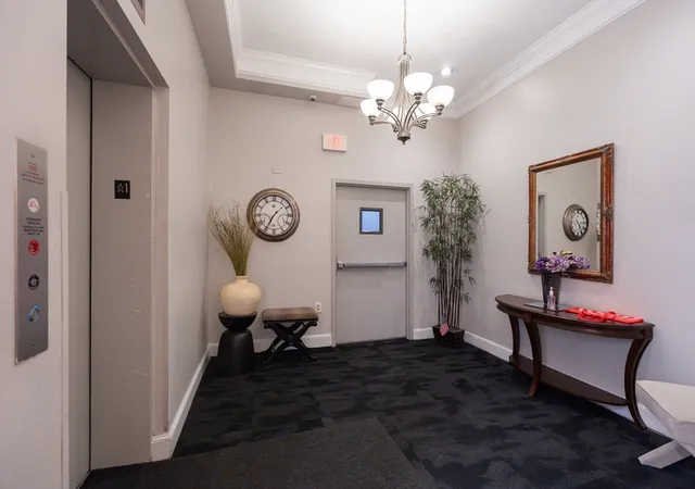 3rd image of 3 Appleton St #505, Boston, MA 02116 | MLS# 73523592