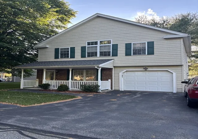 1st image of 26 Ironwood Ln #26, Tewksbury, MA 01876 | MLS# 73537183