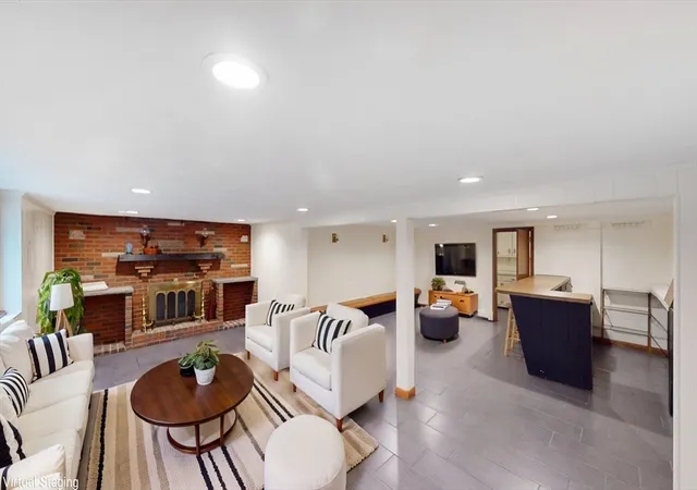 4th image of 22 Starview Dr, Sudbury, MA 01776 | MLS# 73496826