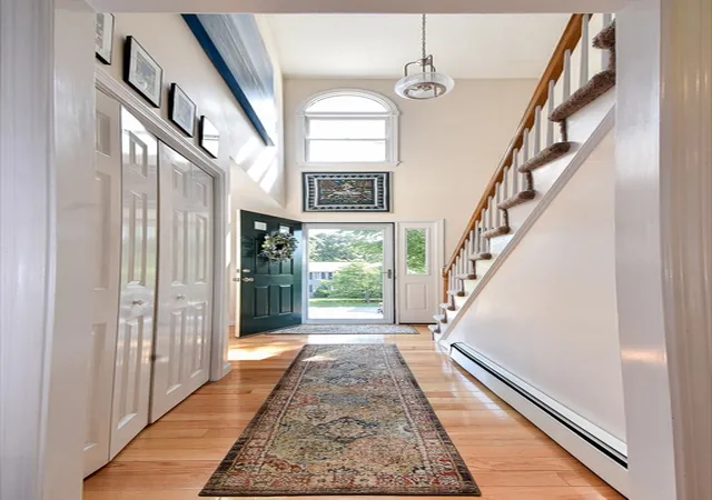image of 103 Laurelwood Dr, North Attleboro, MA 02760 | MLS# 73545407