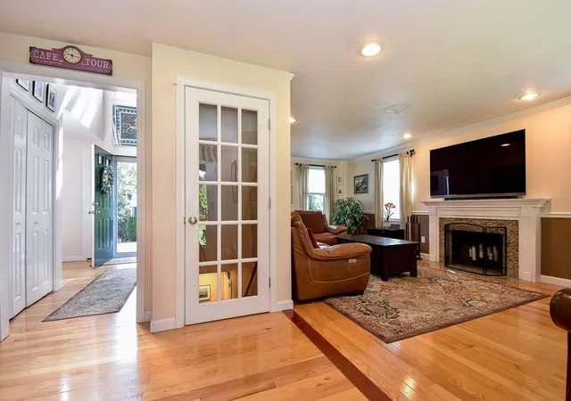 image of 103 Laurelwood Dr, North Attleboro, MA 02760 | MLS# 73545407