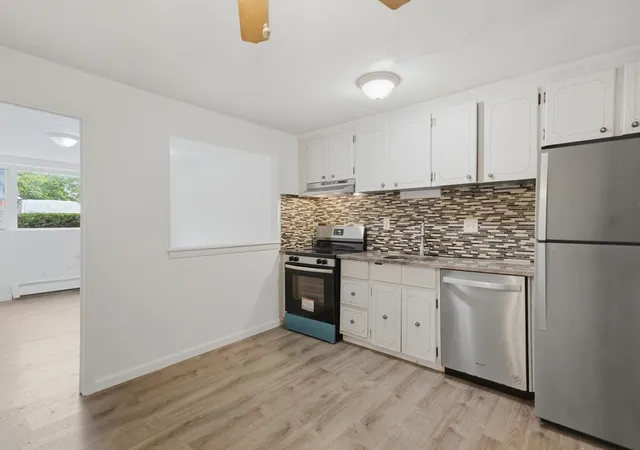 2nd image of 924 Main Street #12, Woburn, MA 01801 | MLS# 73564881