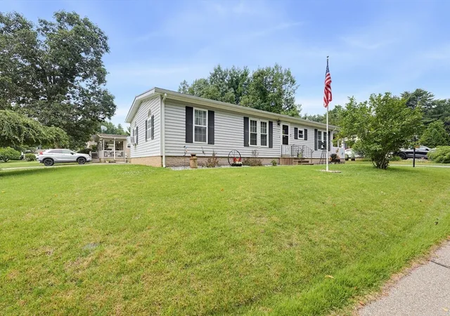 Photo 2 of Sale Pending at 12 Fox Run, Brookfield, MA 01506 | MLS# 73552171 | Listing updated on 2026-08-10