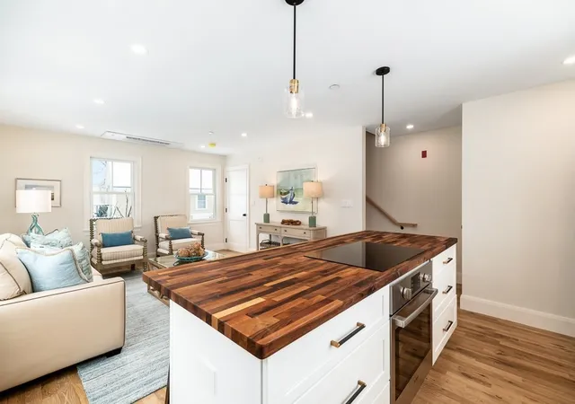 Photo 3 of Sale Pending at 145 Main St #4, Essex, MA 01929 | MLS# 73480623 | Listing updated on 2026-09-10
