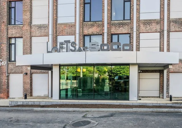 1st image of 147 Centre Street #603, Brockton, MA 02302 | MLS# 73545726
