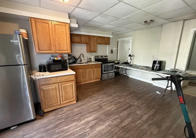 Listing Photo 5 - Condo for sale in building located at 123 Myrtle Ave, Fitchburg, MA 01420