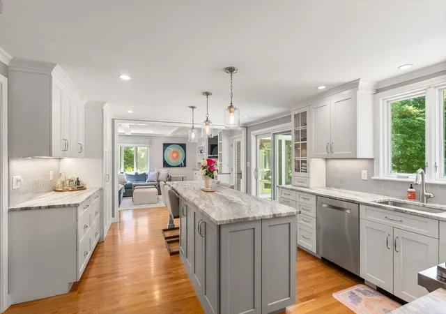 4th image of 2 Russett Hill Road, Sherborn, MA 01770 | MLS# 73530633