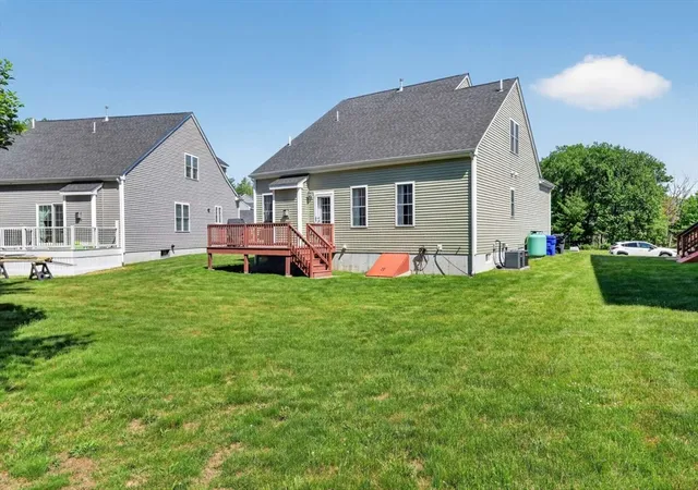 Homes for sale in Milford, MA | 20 Beaver Pond Rd #20, Milford, MA 01757 | MLS# 73527732