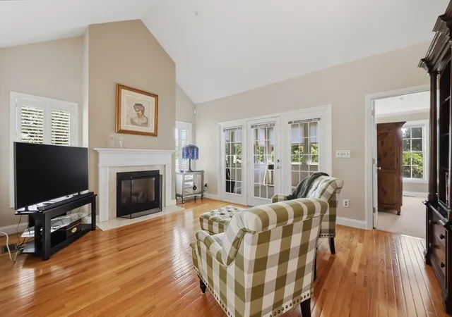 Photo 4 of Sale Pending at 1 Apple Seed Dr #1, Shrewsbury, MA 01545 | MLS# 73565328 | Listing updated on 2026-09-07