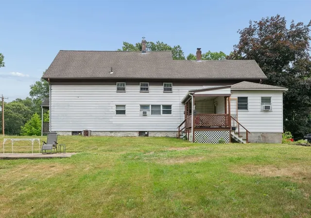 2nd image of 180 Lincoln St, Blackstone, MA 01504 | MLS# 73539054