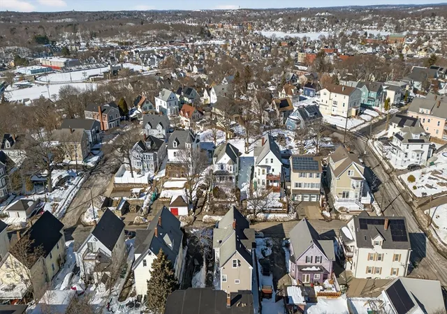 3rd image of 135 Allen Ave, Lynn, MA 01902 | MLS# 73484065