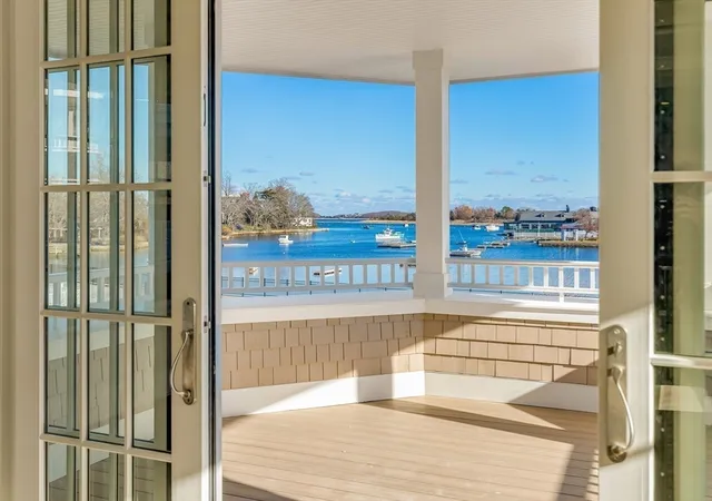 Homes for sale in Cohasset, MA | 128 Elm Street #210, Cohasset, MA 02025 | MLS# 73491694