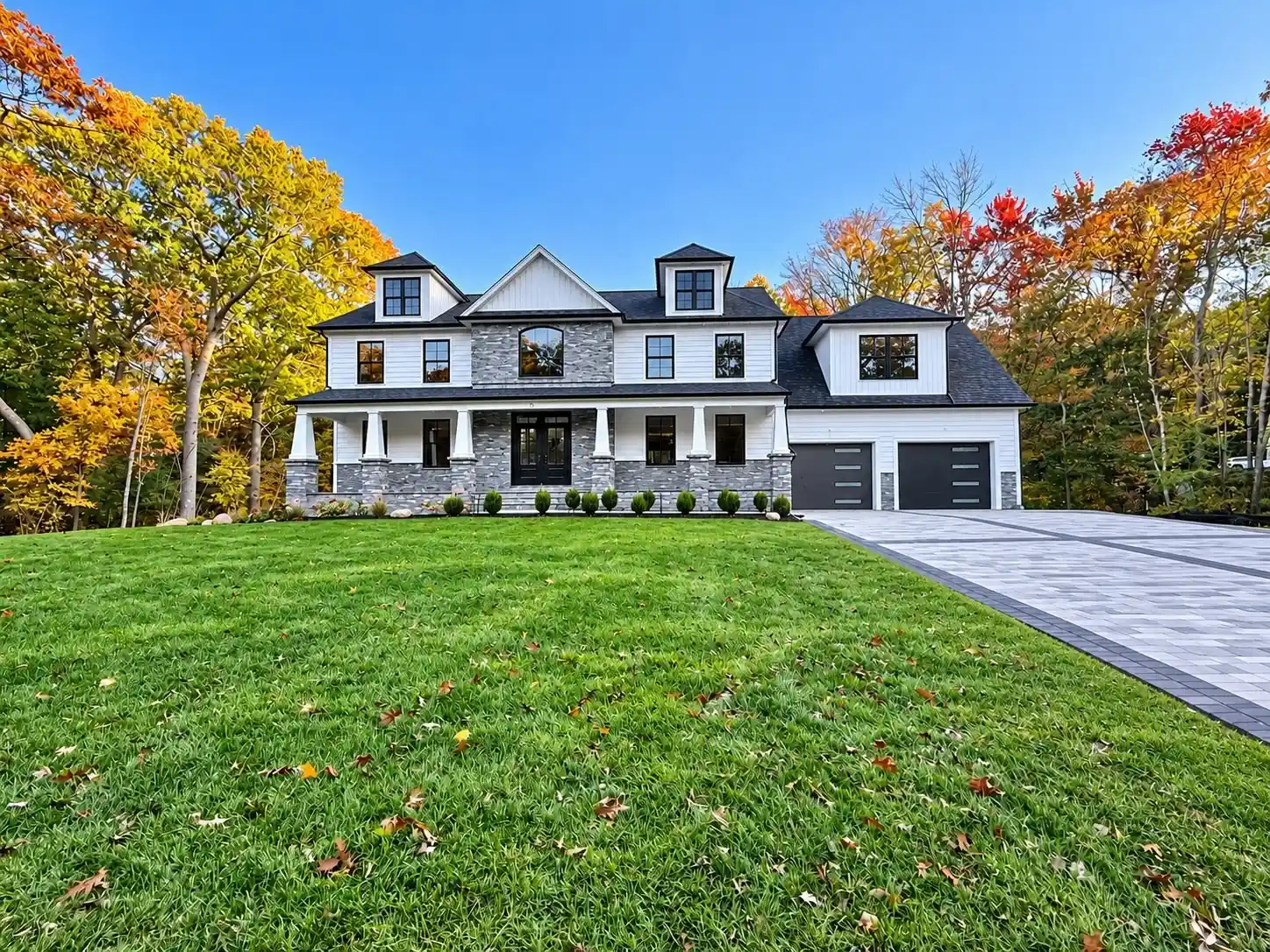 Single family home for sale at 12 Beechwood Dr, Cranston, RI 02921 | MLS# 73594819