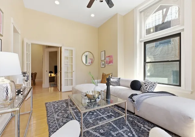 Homes for sale in Boston, MA | 271 Dartmouth, Boston, MA 02116