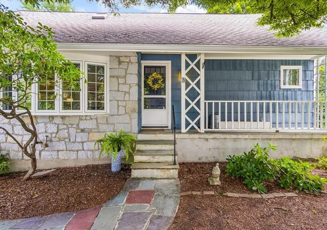 Photo 1 of Sale Pending at 4 Murdoch Rd, Natick, MA 01760 | MLS# 73562961 | Listing updated on 2026-09-05