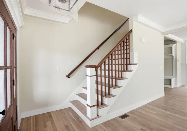 Photo 3 of Single family home for sale at 4 Fieldstone Farm Way, Duxbury, MA 02332 | MLS# 73495676 | Listing updated on 2026-10-02