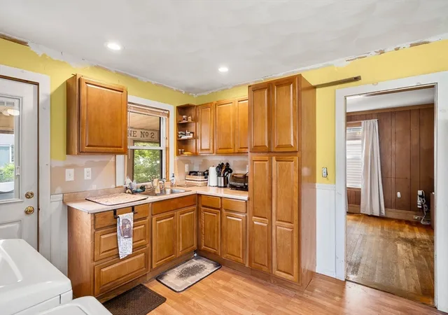 Homes for sale in Peabody, MA | 26 Beckett St, Peabody, MA 01960 | MLS# 73537453