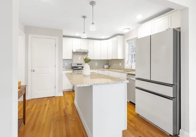 3rd image of 6 Pine Hill Way #B, Harvard, MA 01451 | MLS# 73517181
