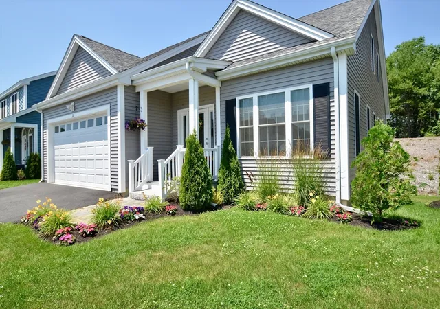2nd image of 18 Tea Party Circle #18, Holden, MA 01520 | MLS# 73564128