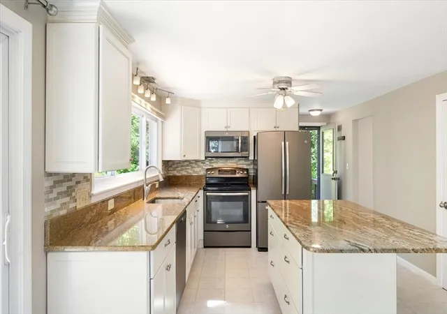 Homes for sale in Ashland, MA | 7 Hundred Oaks Ln, Ashland, MA 01721 | MLS# 73530529