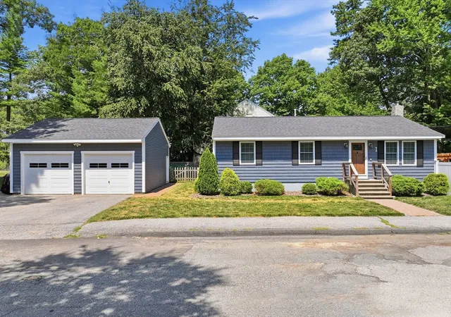 1st image of 1 Daniels Rd, Hudson, MA 01749 | MLS# 73556349