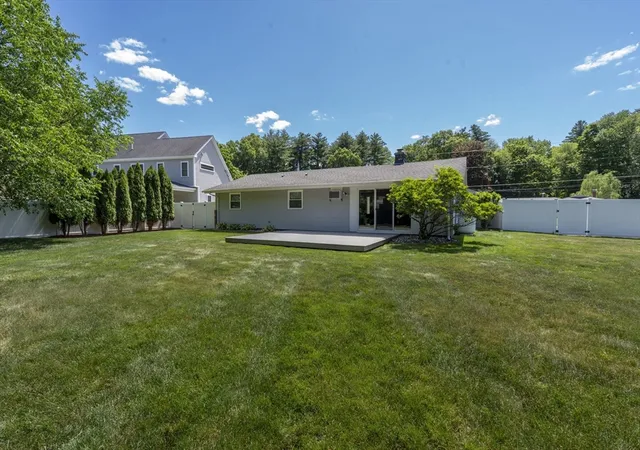 Homes for sale in Hudson, MA | 22 Temi Rd, Hudson, MA 01749 | MLS# 73537808