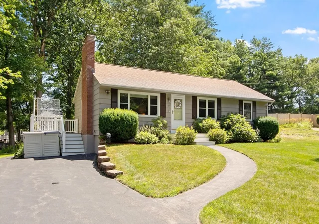 Photo 3 of Single family home for sale at 9 Elm Rd, Westford, MA 01886 | MLS# 73565991 | Listing updated on 2026-09-18