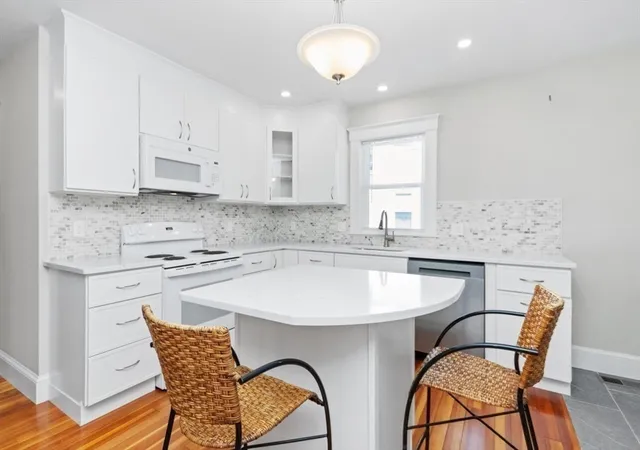 Homes for sale in Norwood, MA | 41-43 Elliot St #1, Norwood, MA 02062 | MLS# 73546272
