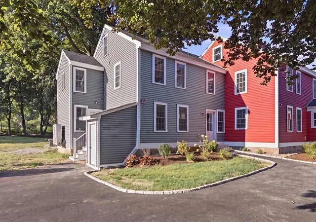 2nd image of 164 Main St #A, Westford, MA 01886 | MLS# 73554269