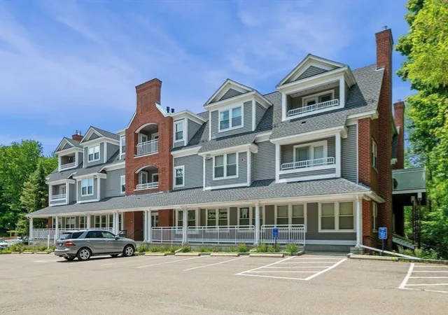 1st image of 1732 Main Street #205, Concord, MA 01742 | MLS# 73537971