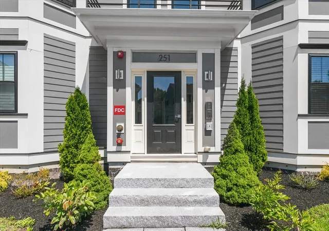 3rd image of 251 Minot Street #3, Dorchester Center, MA 02124 | MLS# 73548669