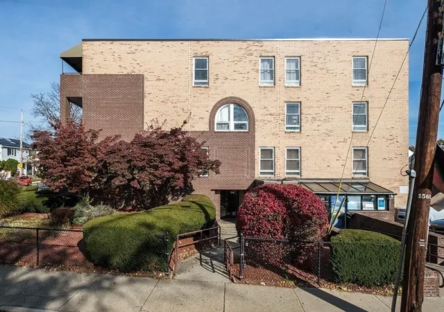 2nd image of 314 Riverside Ave, Medford, MA 02155