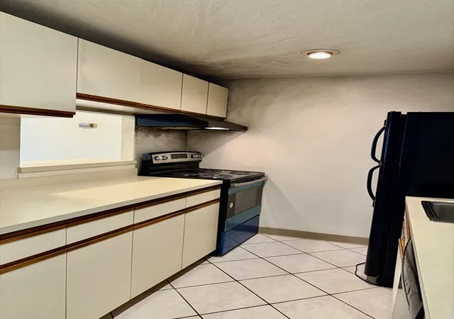 4th image of 314 Riverside Ave, Medford, MA 02155