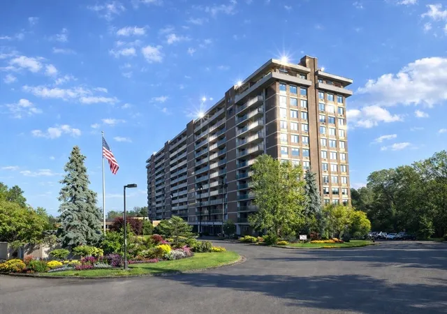 1st image of 40 Village Rd #602, Middleton, MA 01949 | MLS# 73543318