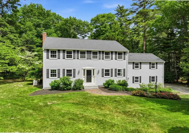 1st image of 52 Pheasant Hill Dr, Scituate, MA 02066 | MLS# 73537109