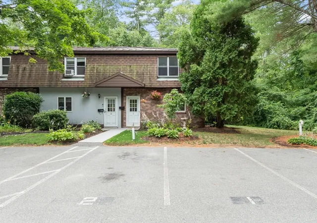 3rd image of 20 Lawrence Rd #1, Rowley, MA 01969 | MLS# 73555865